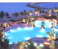 Jumeirah Beach Hotel Dubai - Swimming Pool  taken of an evening