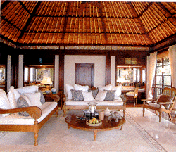 Villa luxuriously furnished, local materials used in the decor.