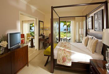 Sugar Beach Mauritius - suite bedrooms